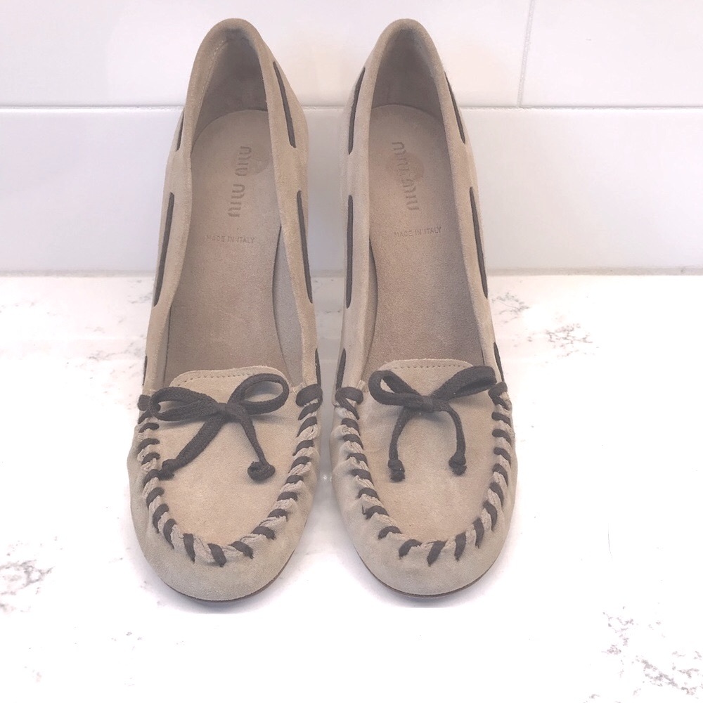 MIU MIU Gorgeous Suede Mocasin Heels - Picture 7 of 14